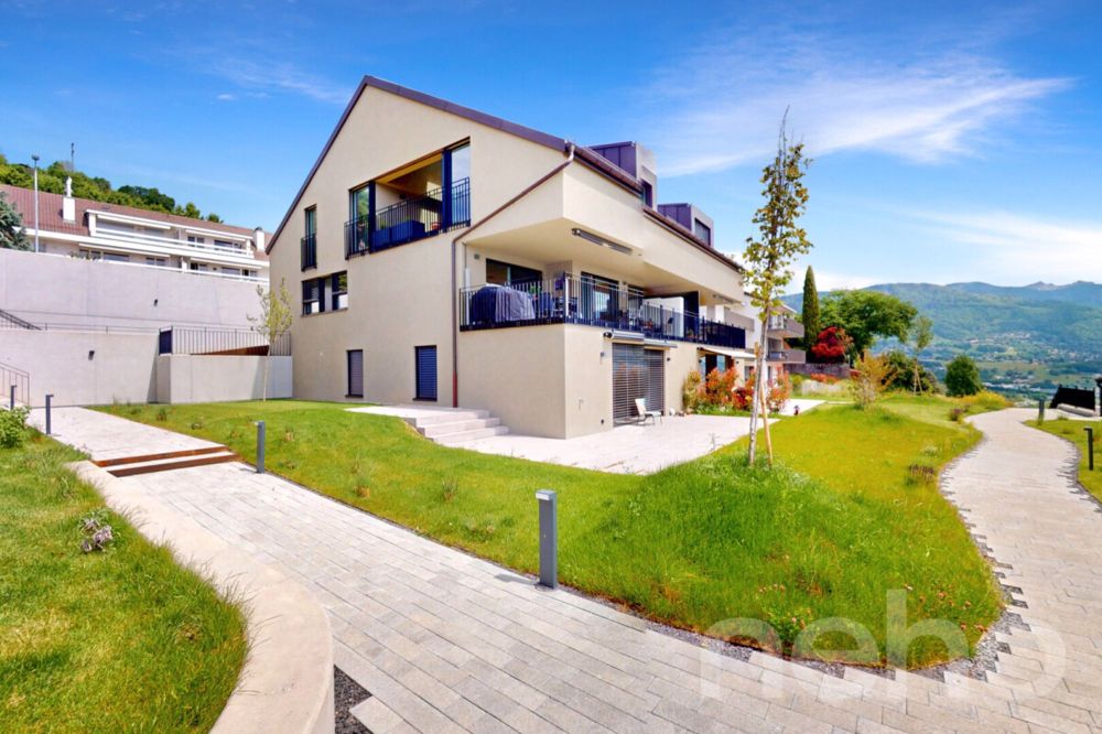 Superbe duplex en attique avec terrasse et vue panoramique - Bild 1