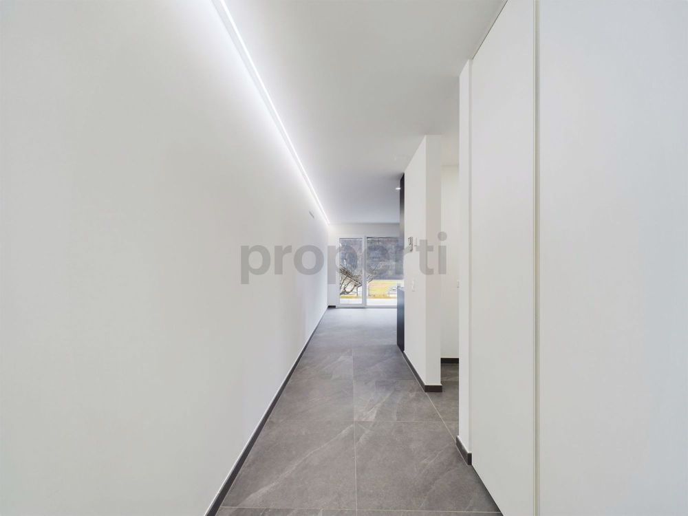Helles 2,5-Zimmer-Apartment mit Garten in neuem Bau in Lumino - Image 3