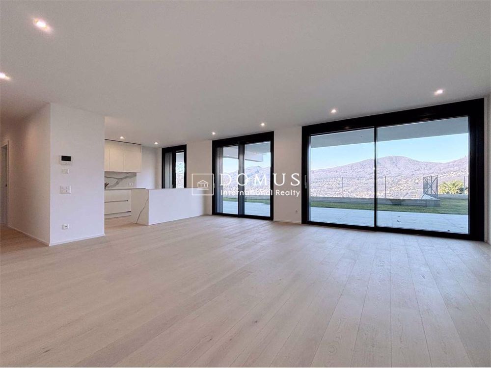 Neu 4.5 mit Garten und Seeblick - Bild 4