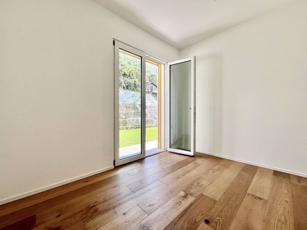 Großes 4.5-Zimmer-Apartment mit Garten und Seeblick in Brusino Arsizio - Bild 6