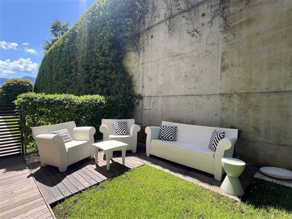 Massagno: Appartamento arredato 2.5 locali - Giardino