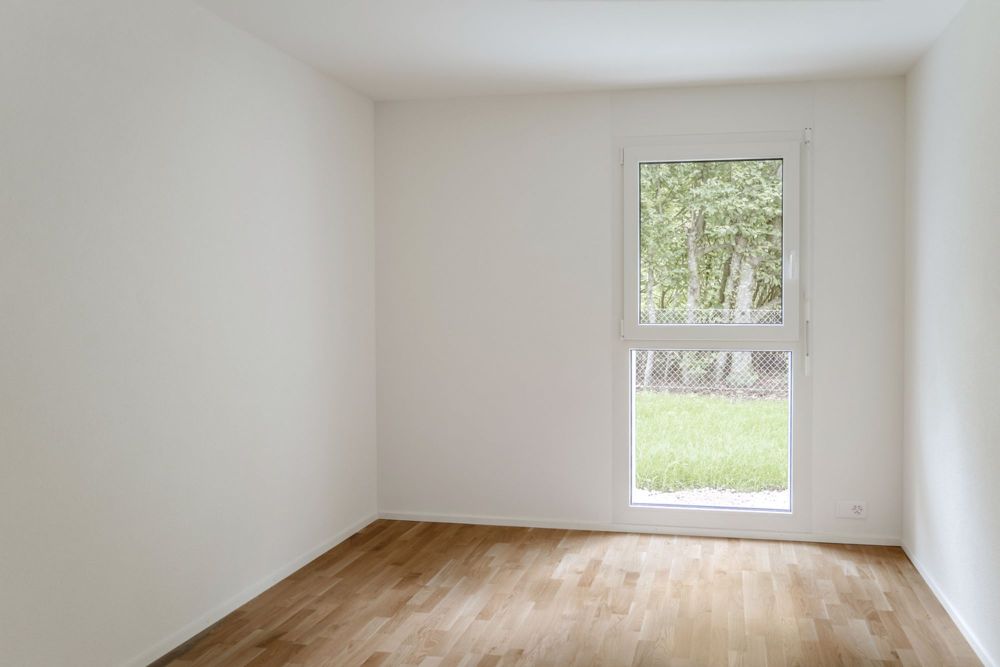 LETZTE VERFÜGBARE PARZELLE "Sous-le-Chêne": Neuwertiges 4.5-Zimmer-Apartment - Bild 8