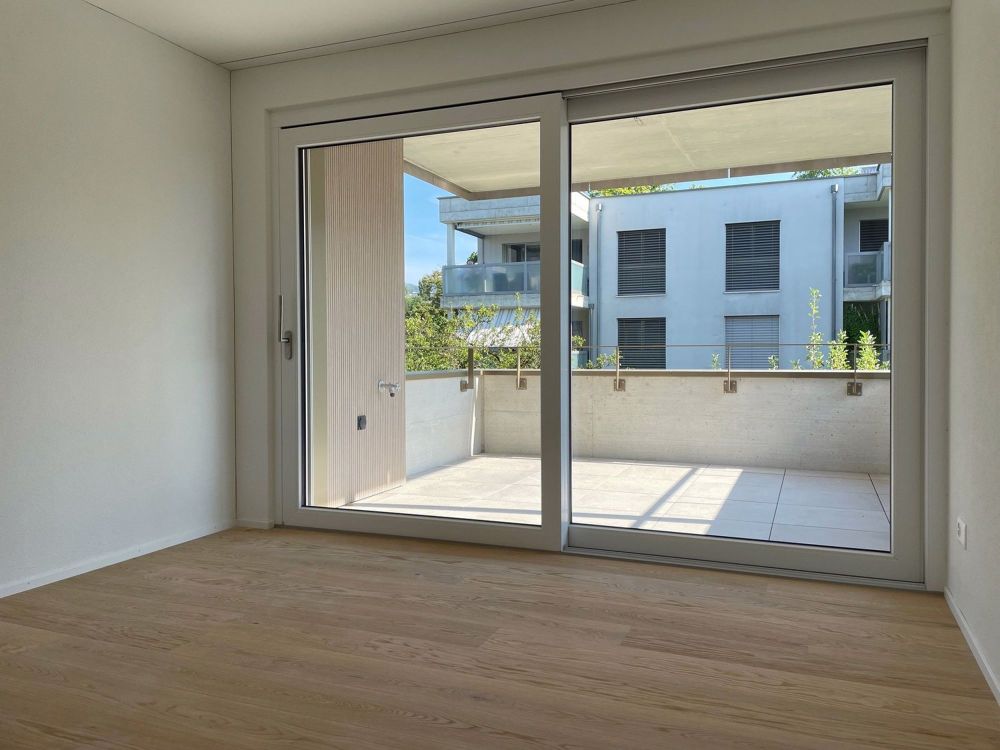 Grosse 4.5 Zimmerwohnung mit zwei Balkonen - Bild 3