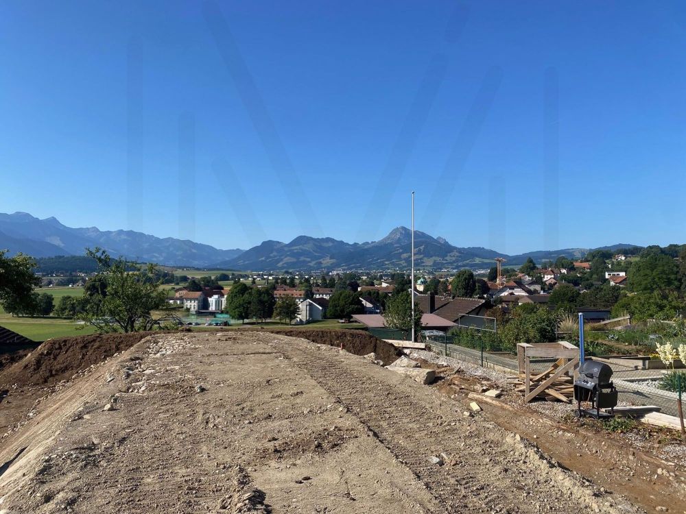 Letztes Apartment im Erdgeschoss 4,5 oder 5,5 Zimmer im Herzen der Gruyère! - Bild 1