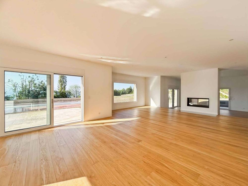 Magnifique Villa mit Pool und Seeblick - Bild 2