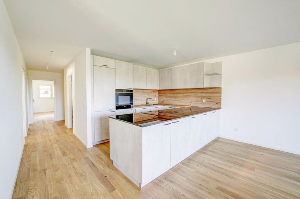 Wohnung mit 4.5 Zimmern, neu - Cuisine ouverte et agencée