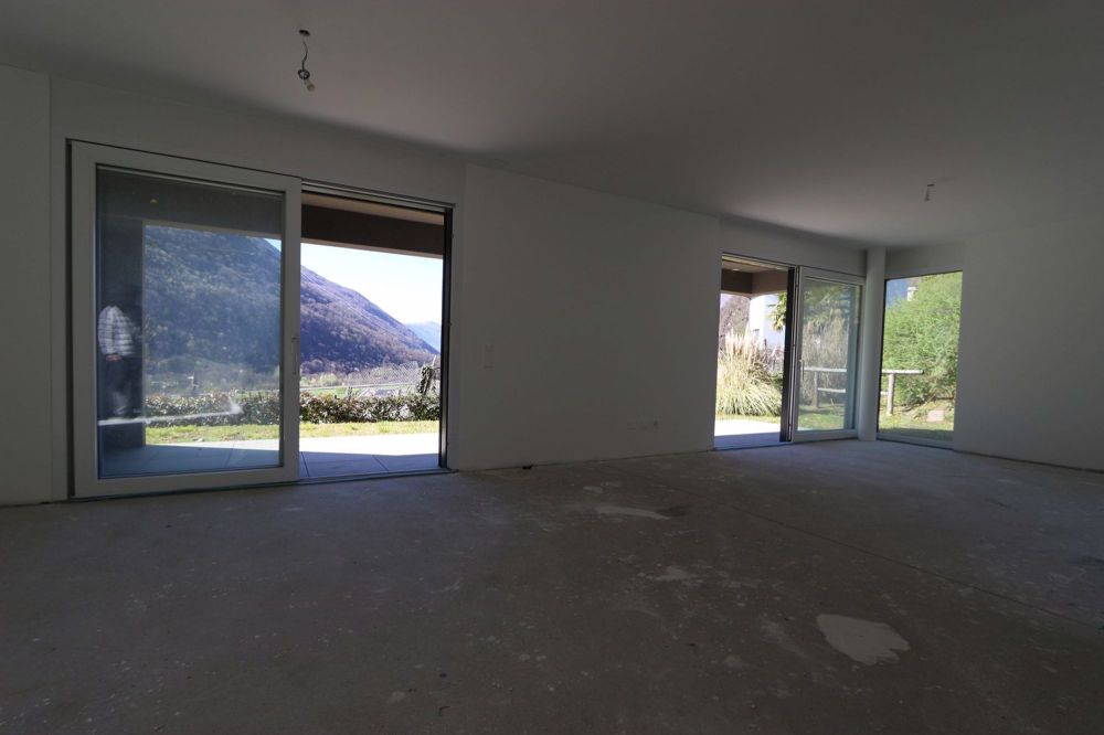 Neue 4.5 Zimmer Ferienwohnung mit Garten und Aussicht - Bild 4