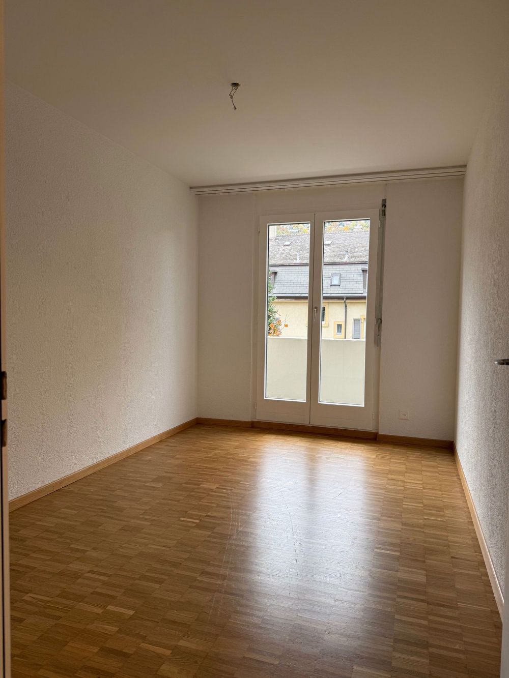 ?? Moderne 4.5-Zimmerwohnung mit Stil, 2 Balkonen & Cheminée – Zentrum Biel, Dufourstrasse 69 - Bild 12