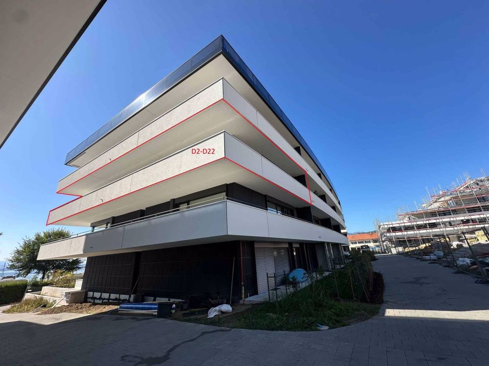 Luxuriöse 4.5-Zimmer-Wohnung mit überdachtem Balkon von 76m2 und Seeblick - Bild 10