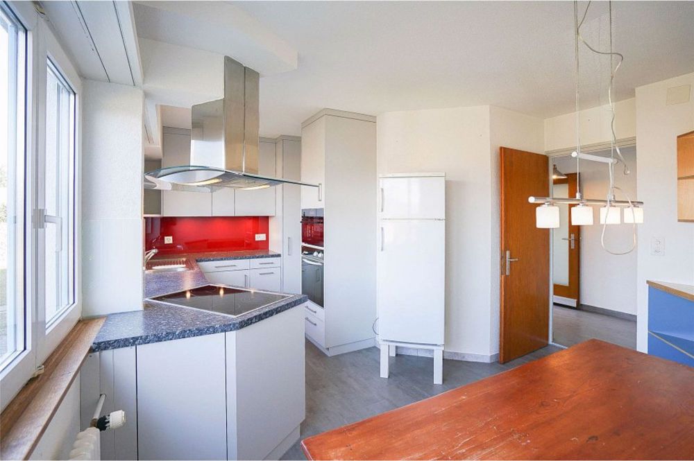 Zweifamilienhaus mit Studio und tollem Garten - Bild 12