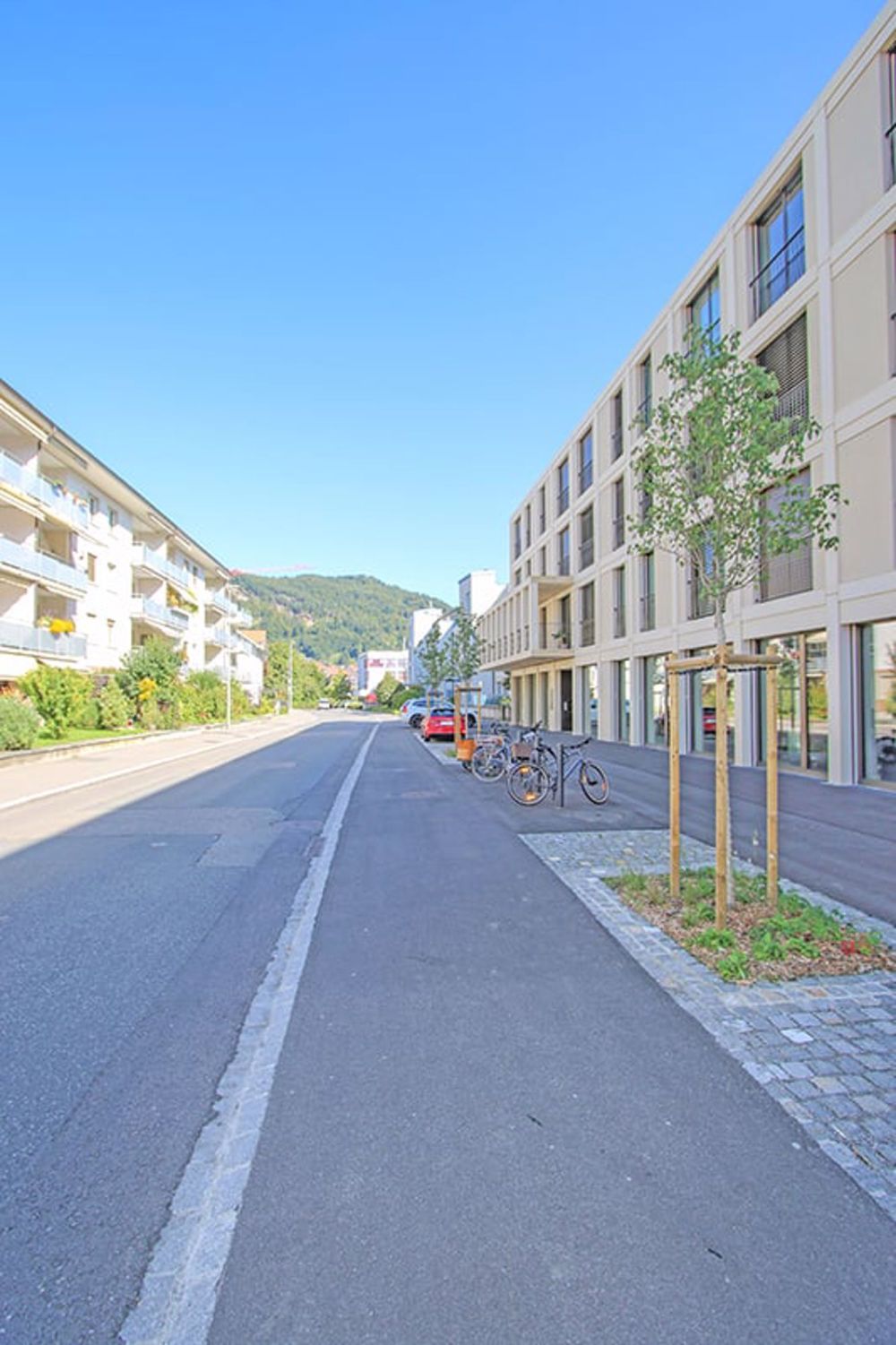 Neuwertige 4.5-Zimmerwohnung im Zentrum von Thun - Bild 13
