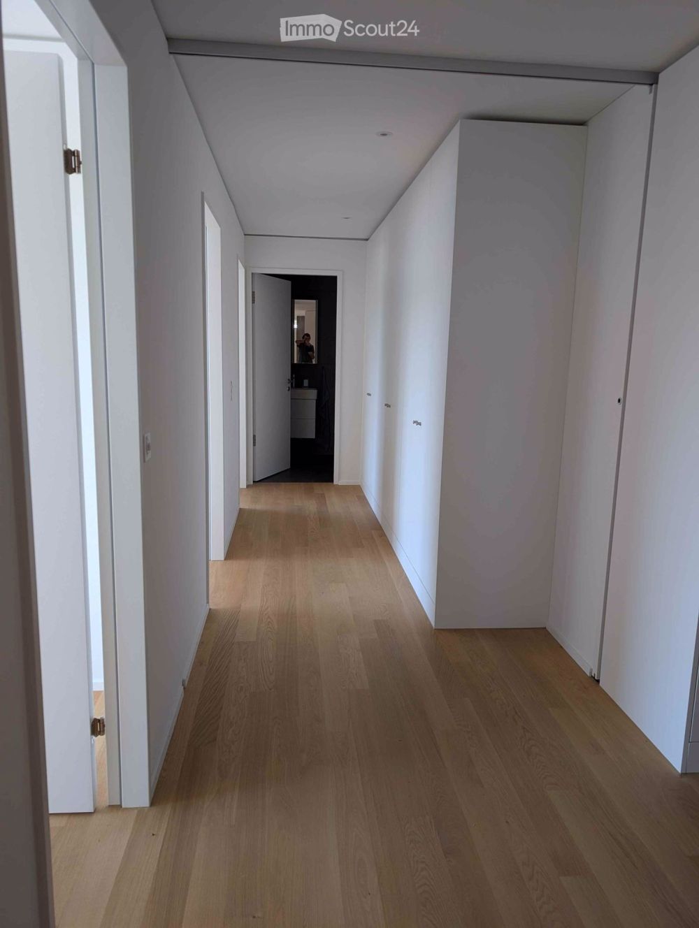 Moderne 4.5-Zimmer-Wohnung mit Panoramablick im RhyfallTower in Neuhausen am Rheinfall - Bild 5