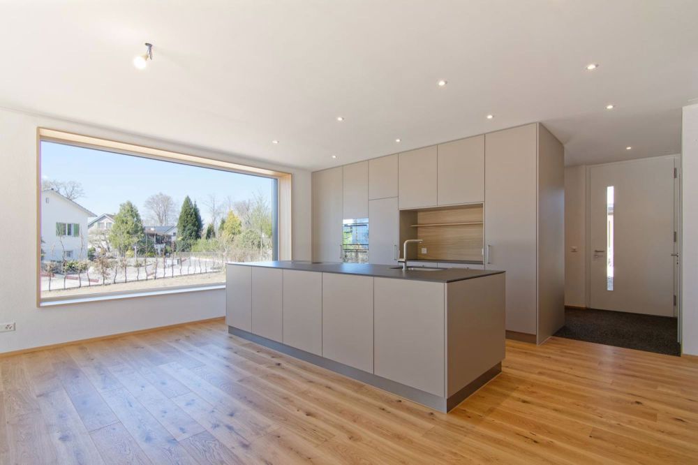 Neues exklusives 6 - 7.5-Zimmer Doppeleinfamilienhaus - Küche mit ....