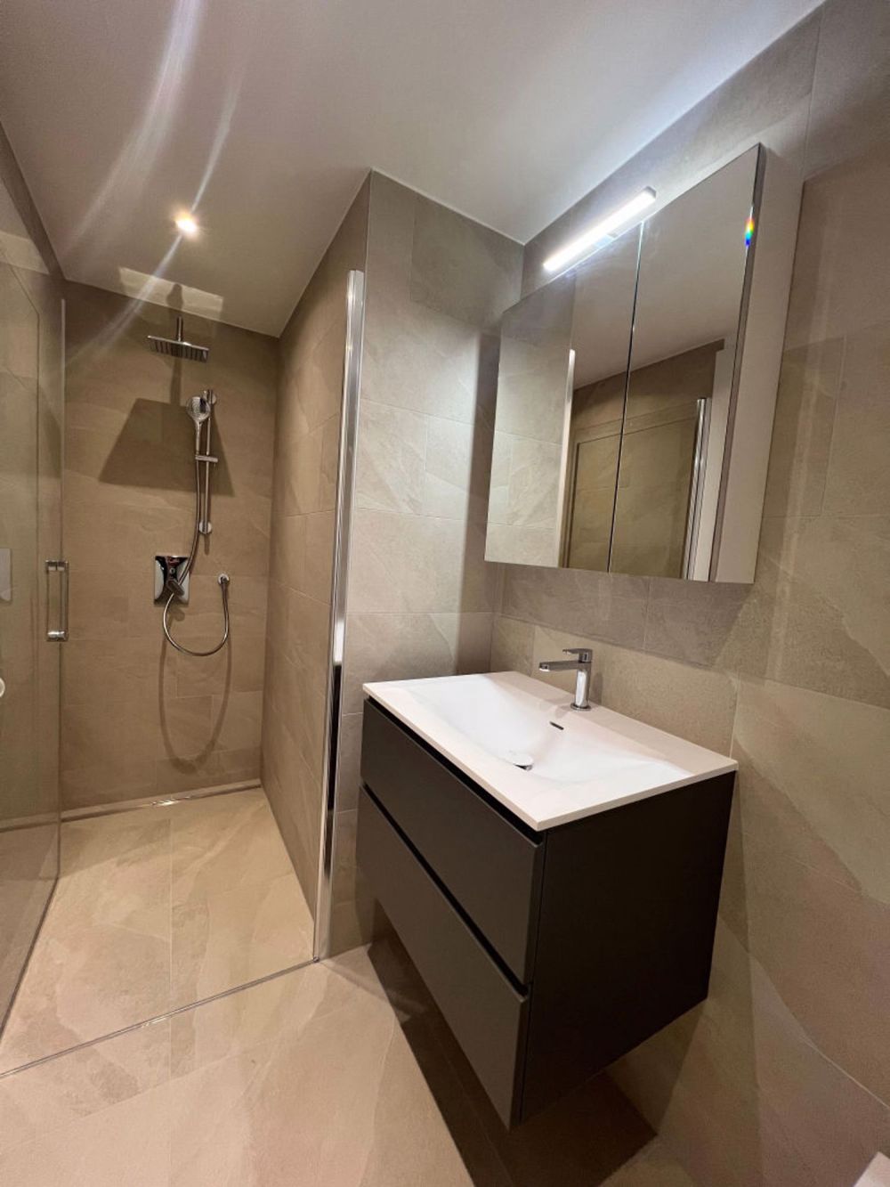 Wohnung, 3.5 Zimmer mit Garten, Tenero - Bild 9