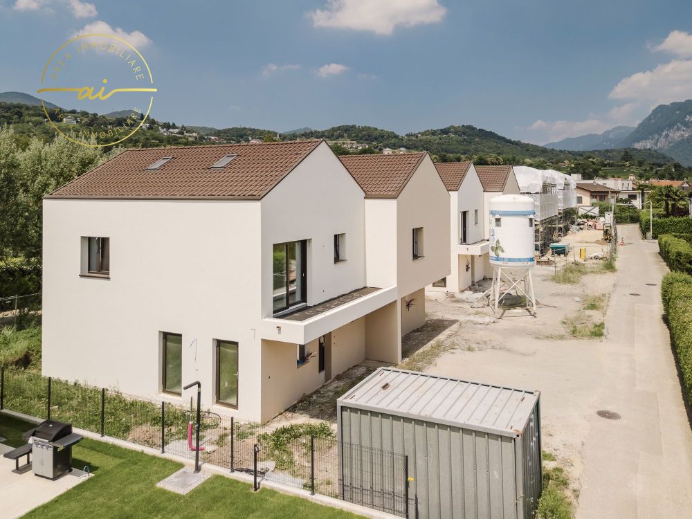 NUOVA VILLETTA IN COSTRUZIONE CON GIARDINO PRIVATO - Bild 2