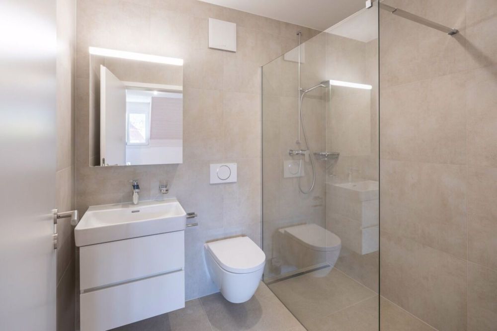 Exklusive 3.5 Zimmer Dachwohnung - Bild 10