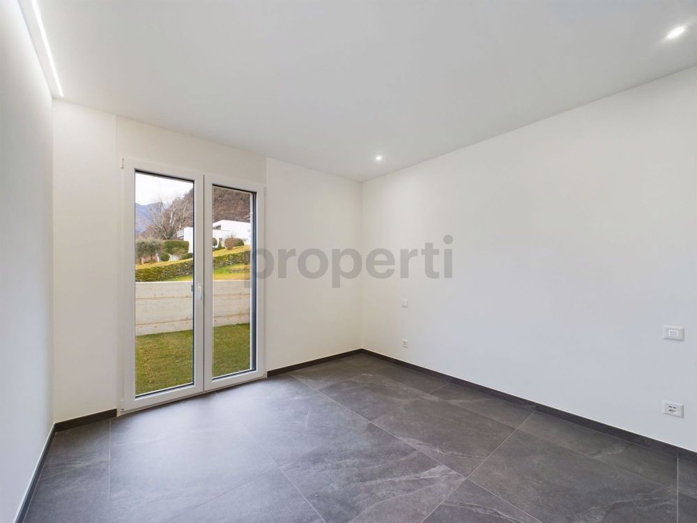 Helles 2,5-Zimmer-Apartment mit Garten in neuem Bau in Lumino - Image 2