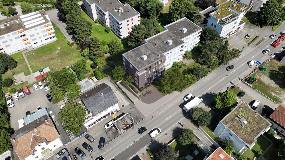 Modernes Wohnen in Dorfkernnähe - Bild 2