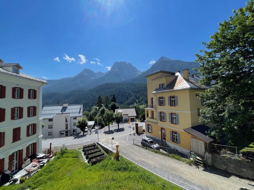 Traumhaftes Wohnen in Scuol. Exklusive 5.5-Zimmer-Wohnung. - Bild 4