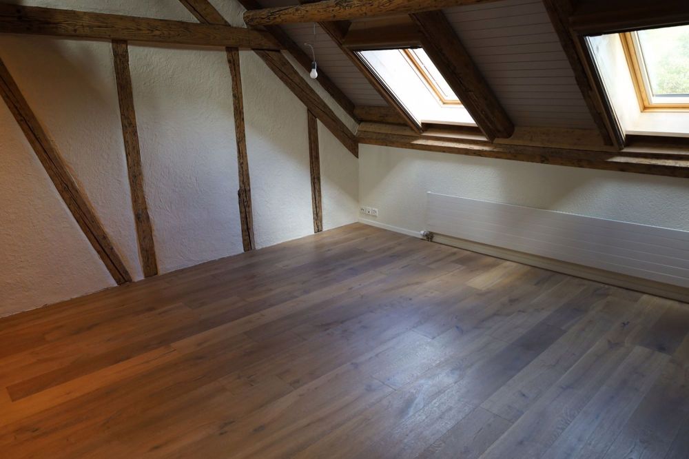 Moderne Dachwohnung - Erstvermietung nach Wohnungssanierung - Bild 3