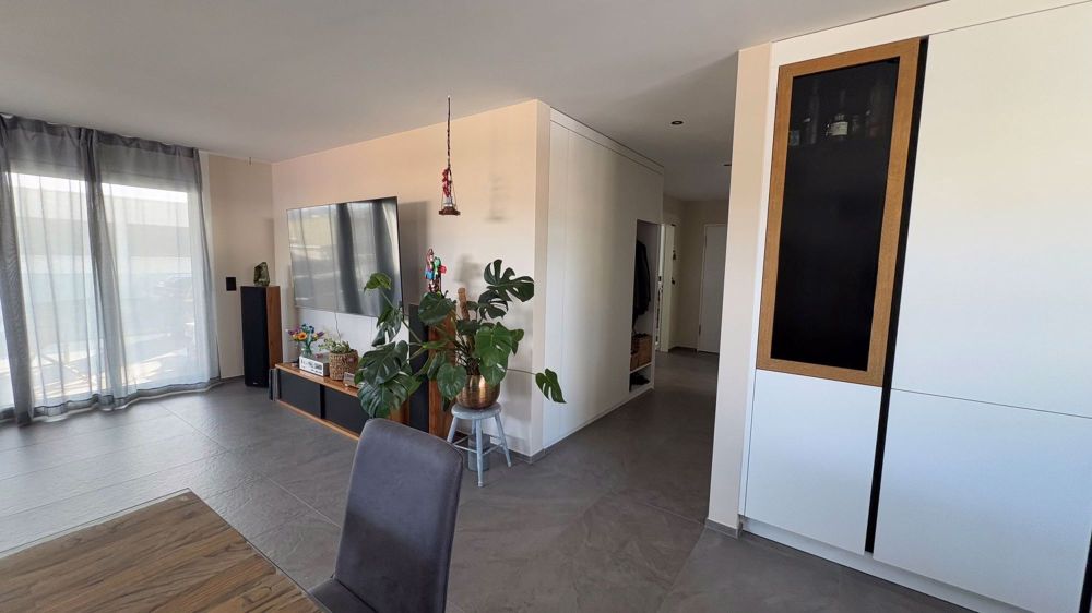Moderne 3.5-Zimmer-Wohnung mit grossem Balkon in Däniken - Bild 5