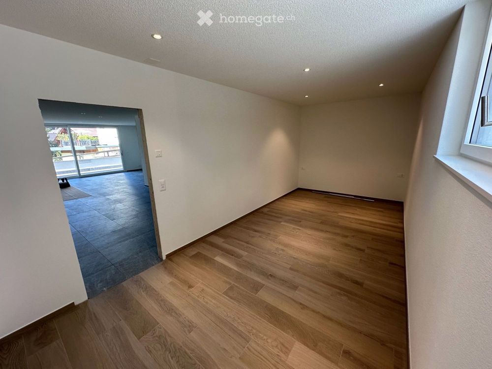 Traumhafte 3.5-Zimmer-Wohnung mit grosszügigem Studio in Wengen mit atemberaubendem Bergblick - Bild 6