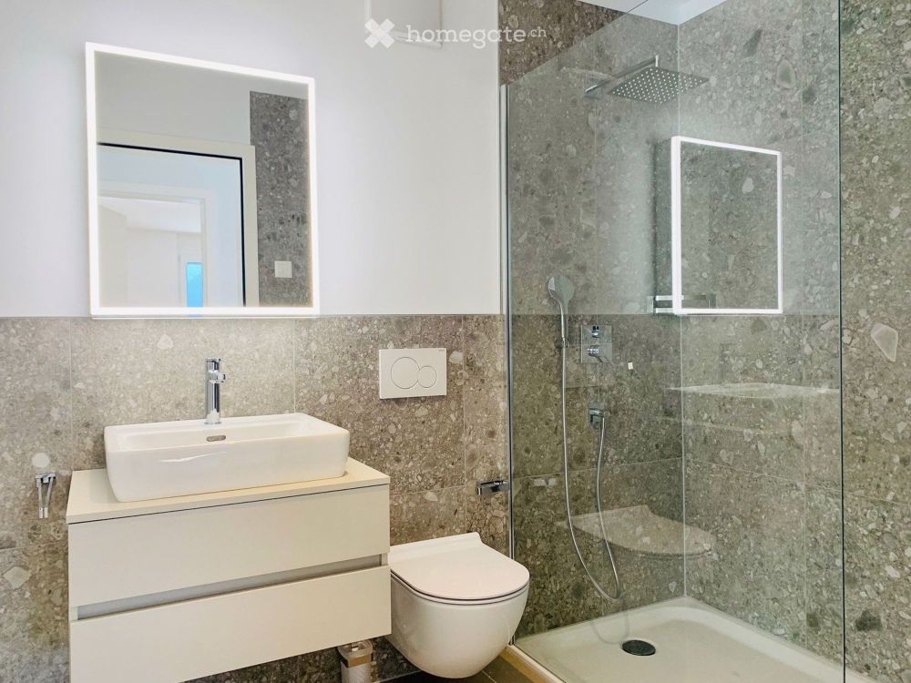 Prächtige Terrasse! Neubau, Seeblick und Parkplätze - Bild 5