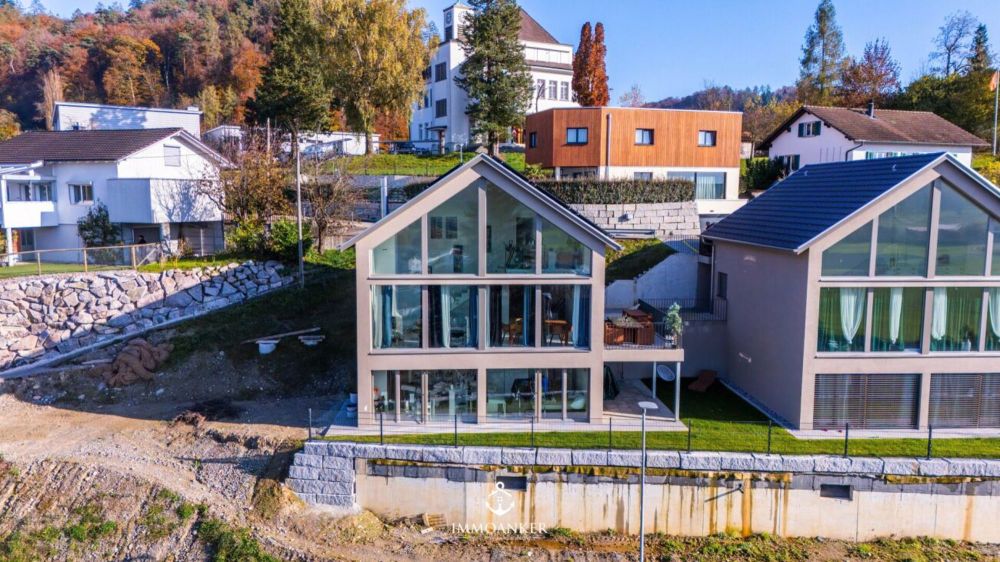 Eleganz und Moderne vereint - Ihr exklusives Zuhause in idyllischer Lage von Moosleerau - Bild 1