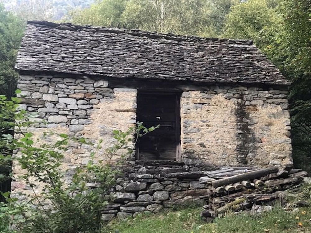 Affascinante Rustico di 1.5 Locali a Claro - Bild 3