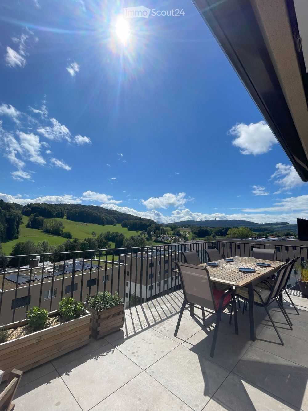 Prachtvolle 3,5-Zimmer-Neubauwohnung im Dachgeschoss mit großer Terrasse und Blick in die Natur - Bild 12