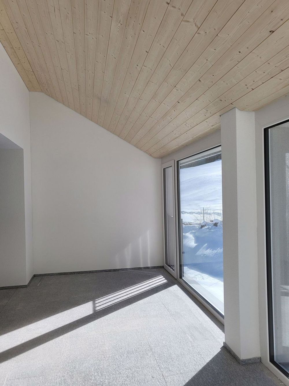 Feriendomizil / Doppeleinfamilienhaus in Churwalden - Bild 4