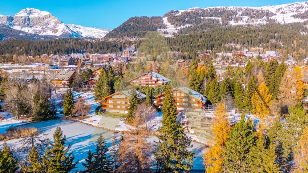 Magnifique appartement neuf proche du centre de Crans-Montana - Bild 1