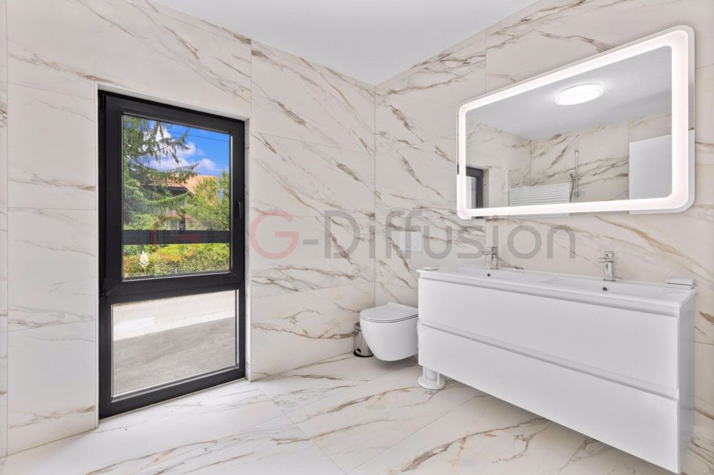 Prächtige Reihenhaus-Villa mit 5,5 Zimmern - Bild 7