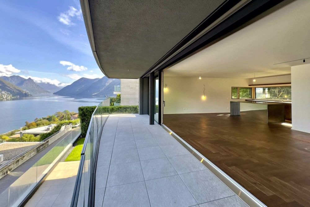 Skydeck: In Lugano-Paradiso zu verkaufen ? Wohnung mit herrlichem Blick auf den Luganersee, auch als Zweitwohnsitz möglich - Bild 2