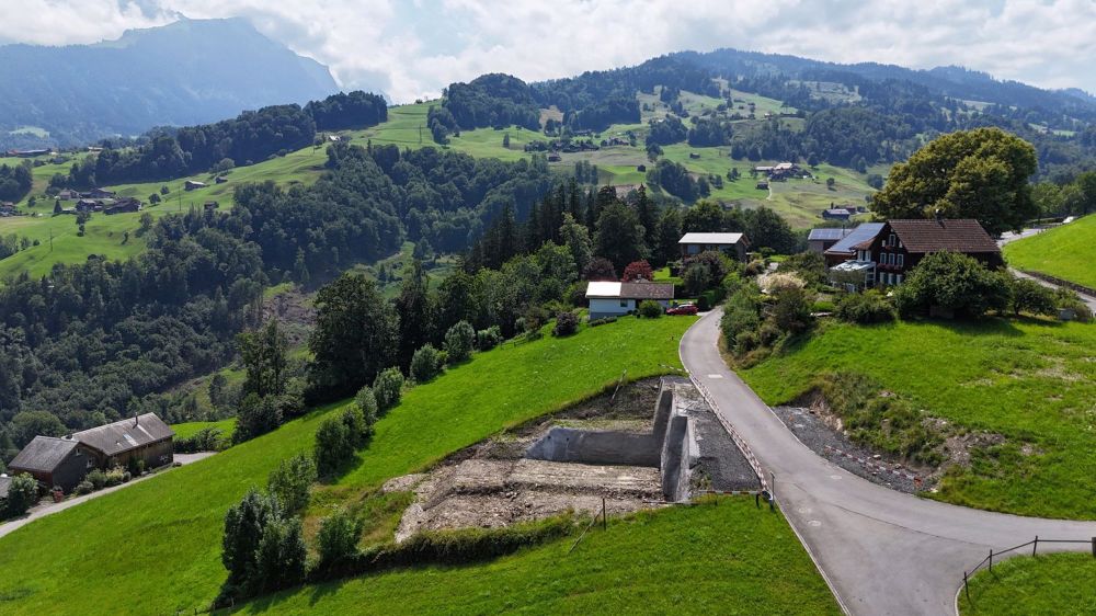 GROSSZÜGIGES EINFAMILIENHAUS MIT UNVERBAUBARER WEITSICHT - Bild 13