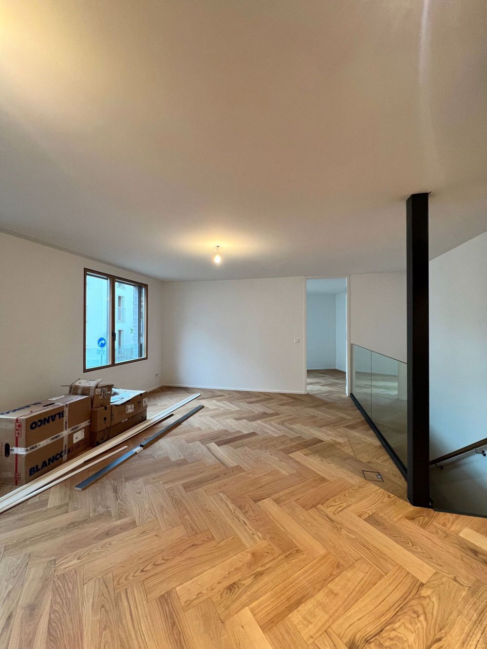 Exklusive 4.5 Zimmer-Wohnung an ruhiger und zentrumsnaher Lage - Bild 2