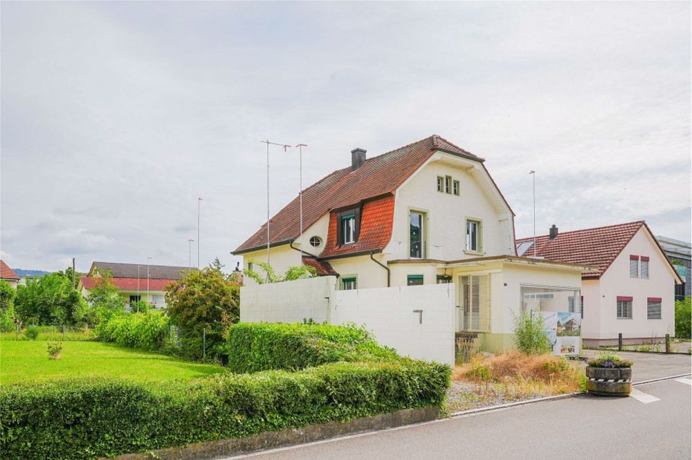 4.5 Zimmer-Attikawohnung - Zentral gelegen in kleiner Überbauung - Bild 4