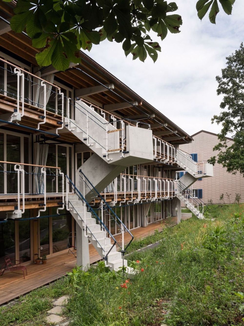 Helle originelle Wohnung mit natürlichem Charme - Bild 1