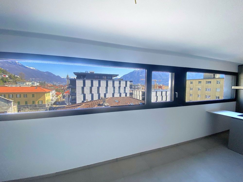 Neueste 2,5-Zimmer-Wohnung in mittlerem bis hohem Standard mit überdachter Terrasse - Bild 6