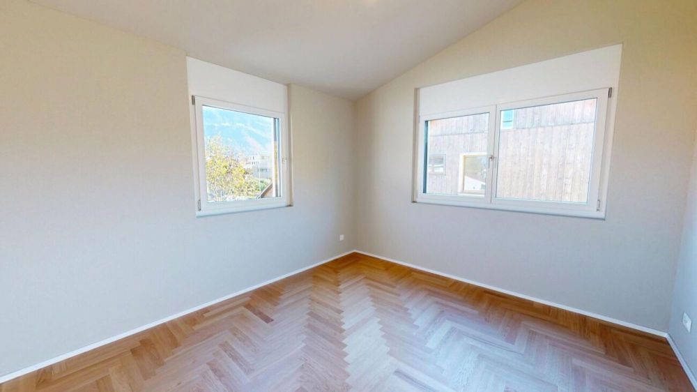 Neubau-Doppeleinfamilienhaus in Buchs SG - Stilvoll wohnen mit Nachhaltigkeit und Komfort - Zimmer