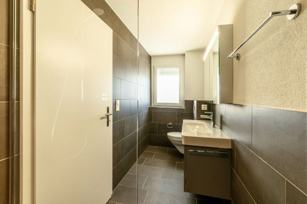 Neue 4.5-Zimmer-Wohnung mit Balkon - Bild 5