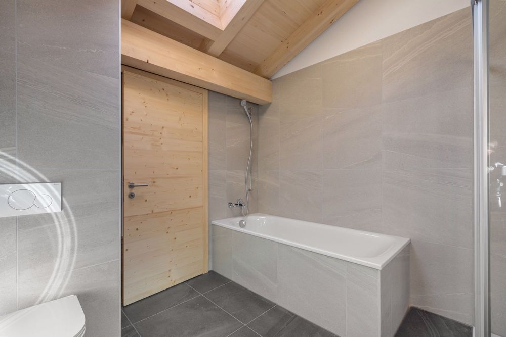 5,5 Zimmer-Duplex in einem Chalet mit 2 Apartments - Bild 6