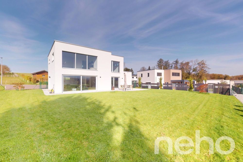 Magnifique maison construite en 2023 avec 4.5p. grand jardin et vue! - Bild 3