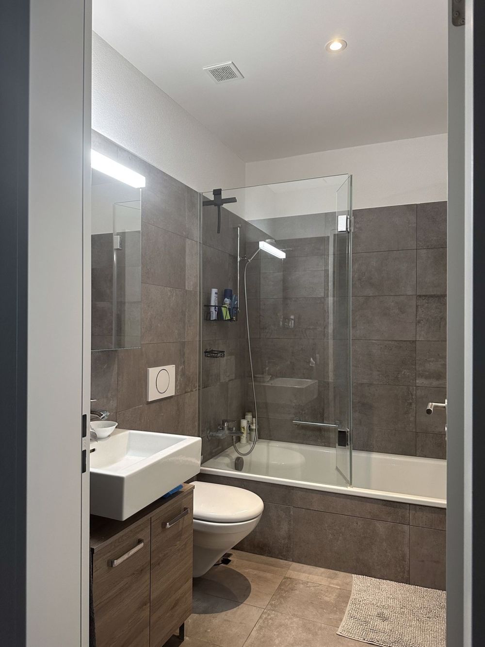 Zimmer in 3.5-Zimmer-Wohnung - Bild 4