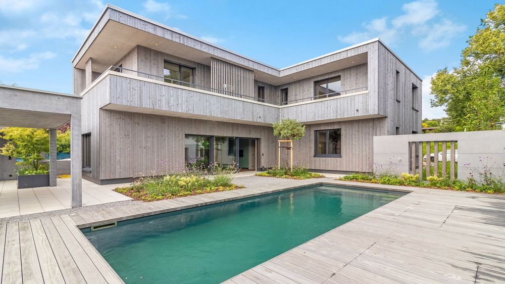High-end Wohnen mit Living-Pool - Erstbezug - Walde Immobilien AG