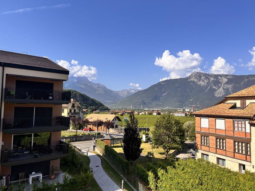 Bel appartement 3,5 pces au calme, avec vue imprenable sur les vignes et les montagnes - Bild 3