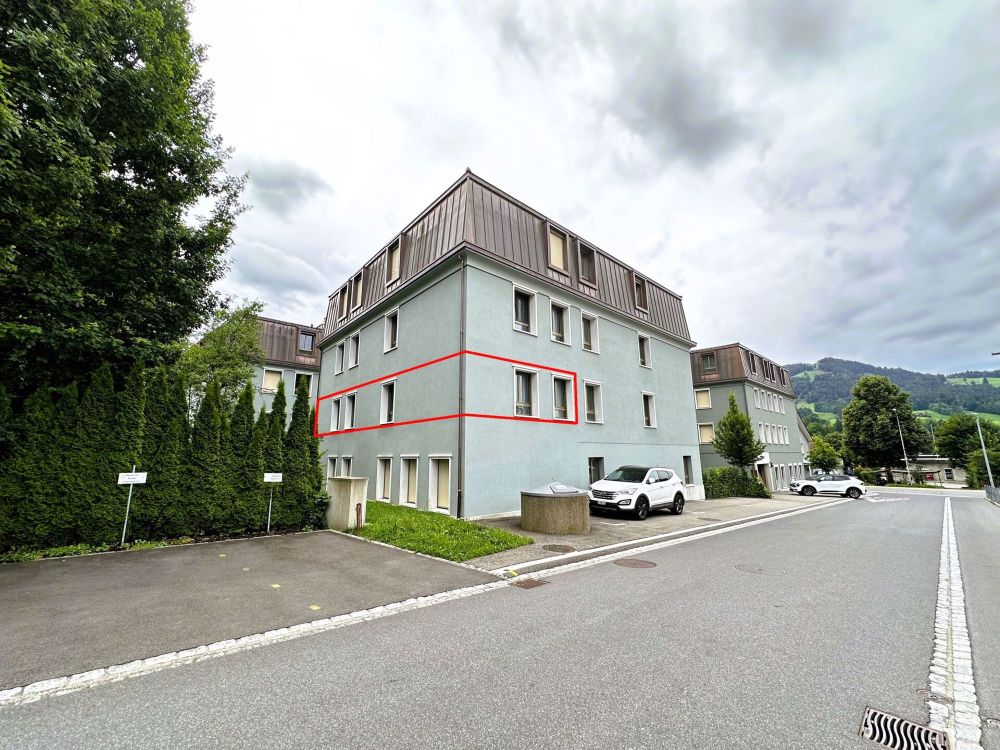 Moderne Wohnung im Dorfzentrum - ruhig und doch zentral - Bild 2