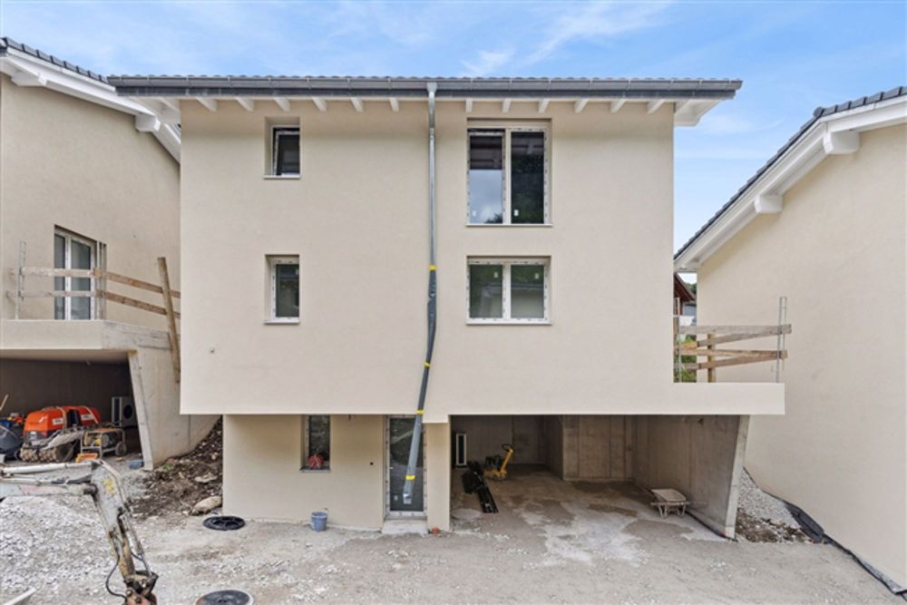 Neue freistehende Villa mit 5.5 Zimmern in der Nähe des Sees von La Gruyère - Bild 1