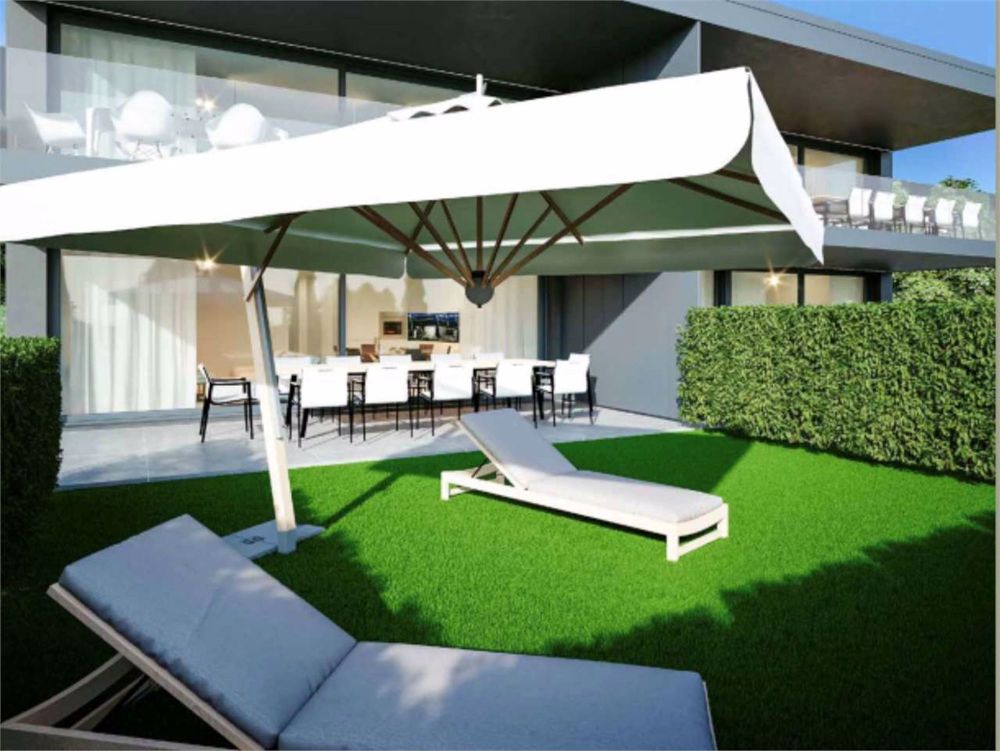 IN VENDITA APPARTAMENTO CON GIARDINO IN CONTESTO ESCLUSIVO - Bild 1