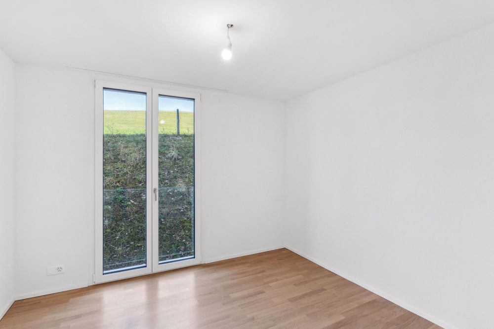 Magnifique appartement neuf au 2ème étage d'une petite PPE - Chambre / Zimmer / Room